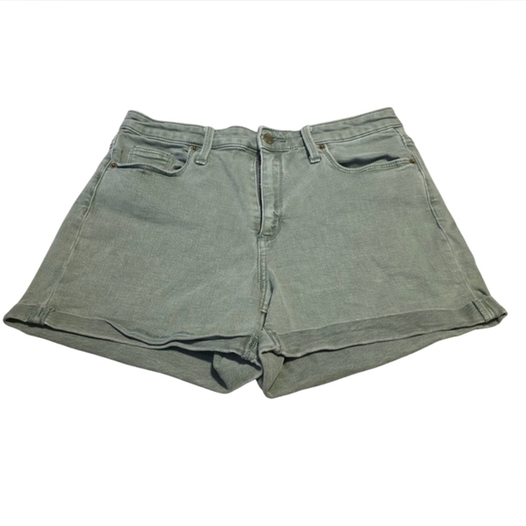 Universal Thread Pants - Universal Thread Washed Sage High-Rise Denim Shorts